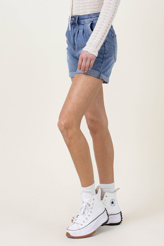 DENIM SHORTS W PIN TUCK DETAIL