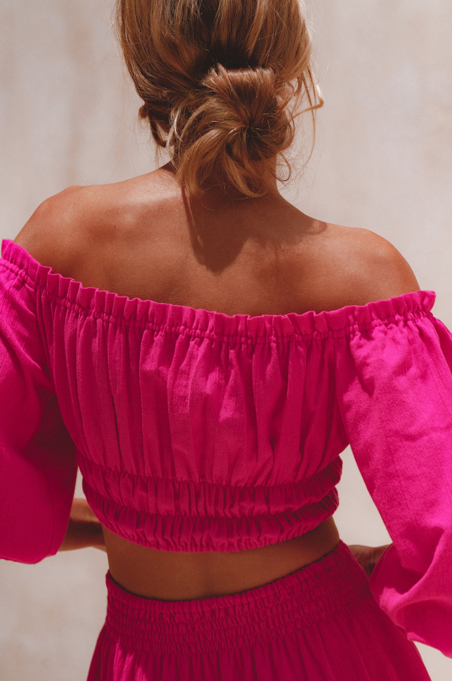 Explore the Annabelle Linen Cropped Top, a must-have in your wardrobe. Handcrafted from high-quality linen, it offers comfort and style. Pair with the matching maxi skirt or your favorite denim for a chic look.