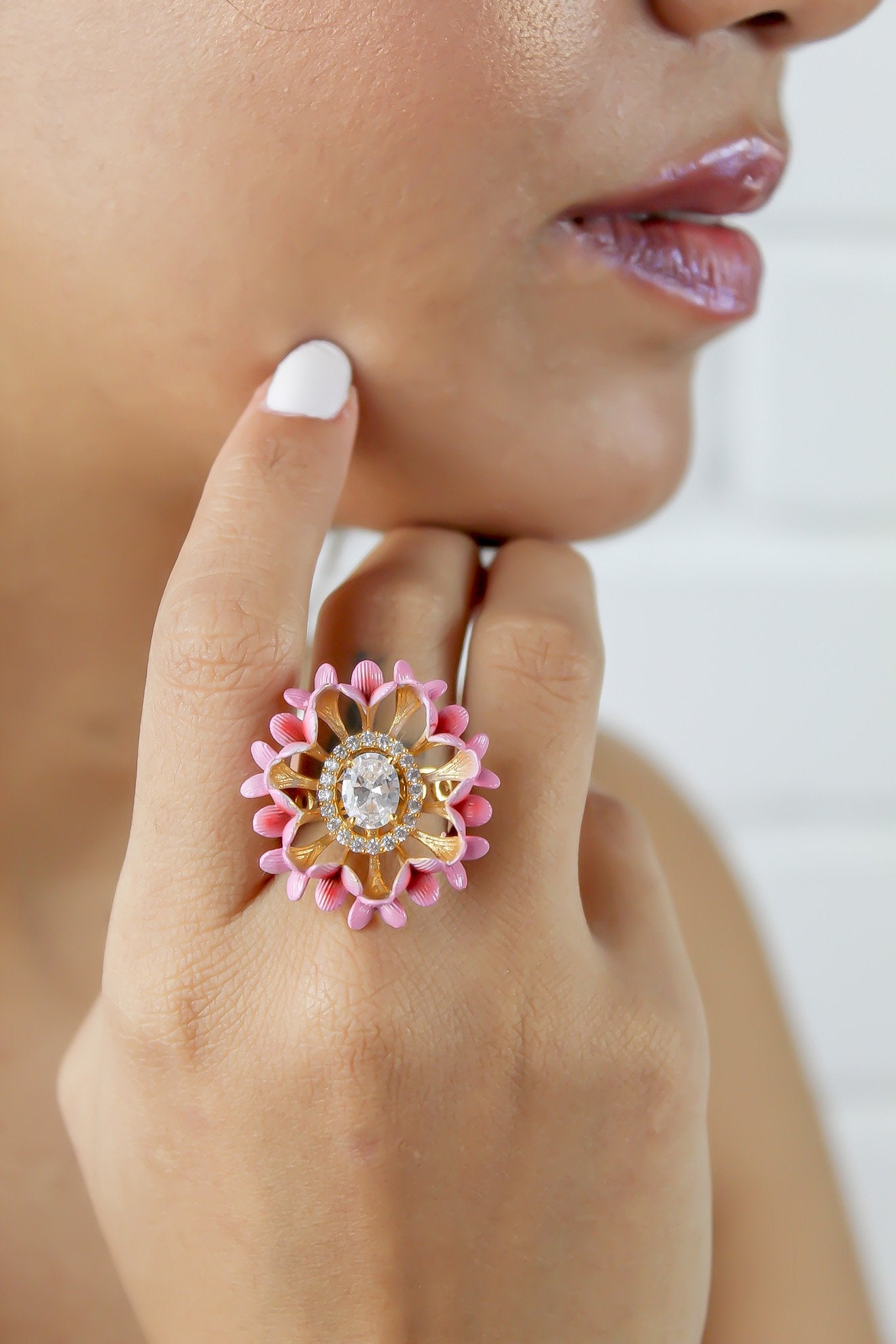 Vivid Daisy Ring