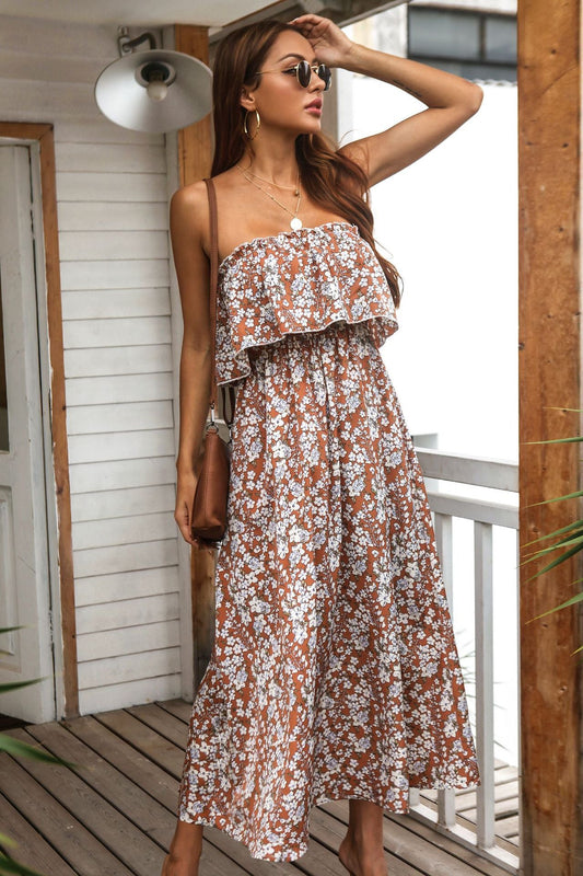 Experience comfort and style with our Casual Bandeau Vacation Maxi Dress. This charming dress features a bandeau-style bodice and a flowy maxi length, perfect for a laid-back and carefree look