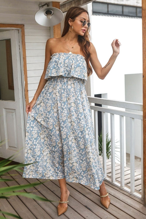 Experience comfort and style with our Casual Bandeau Vacation Maxi Dress. This charming dress features a bandeau-style bodice and a flowy maxi length, perfect for a laid-back and carefree look