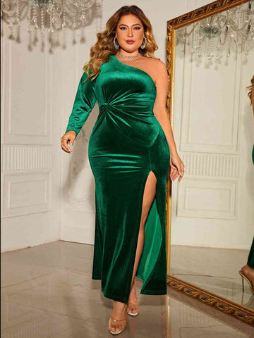 Plus Size One-Shoulder Twisted Split Dress