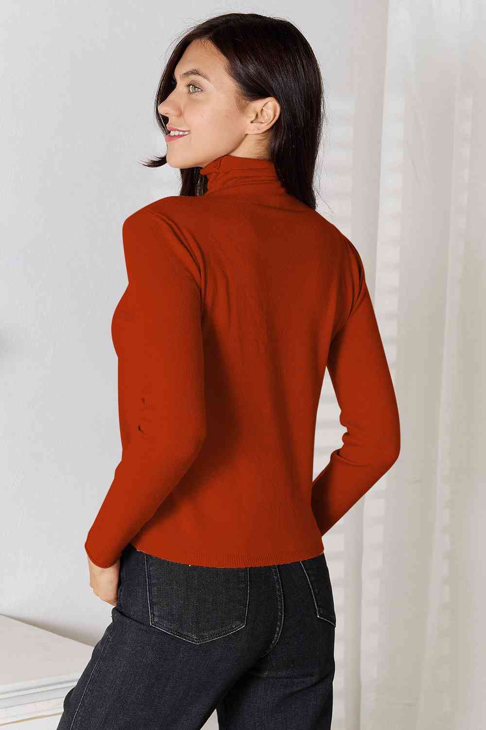 Stay cozy and stylish in our Turtleneck Long Sleeve Knit Top. Essential knitwear made from a blend of viscose and wool. Slightly stretchy for comfort. Machine washable. Available in sizes S to 2XL.